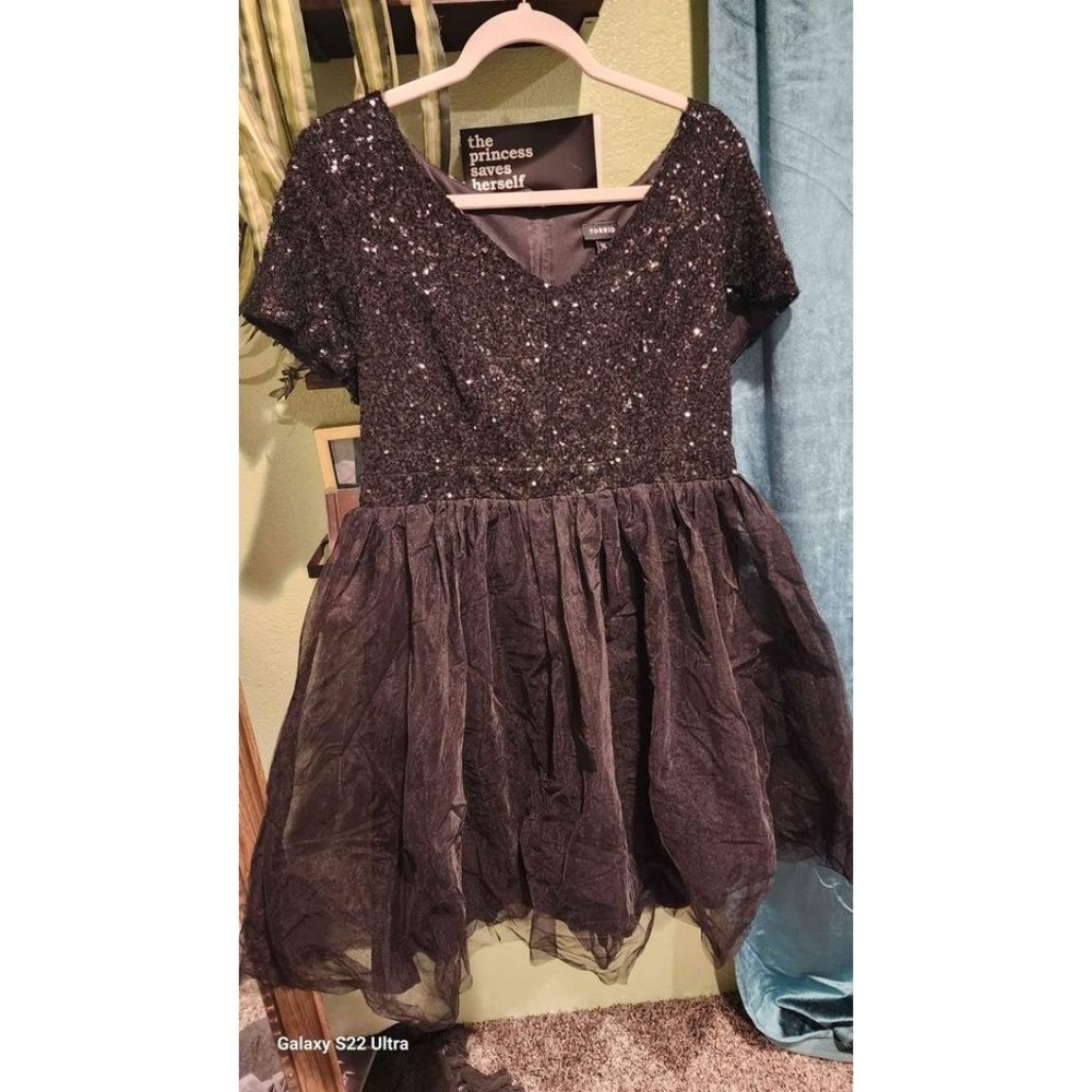 torrid black sequin and tulle party dress size 14